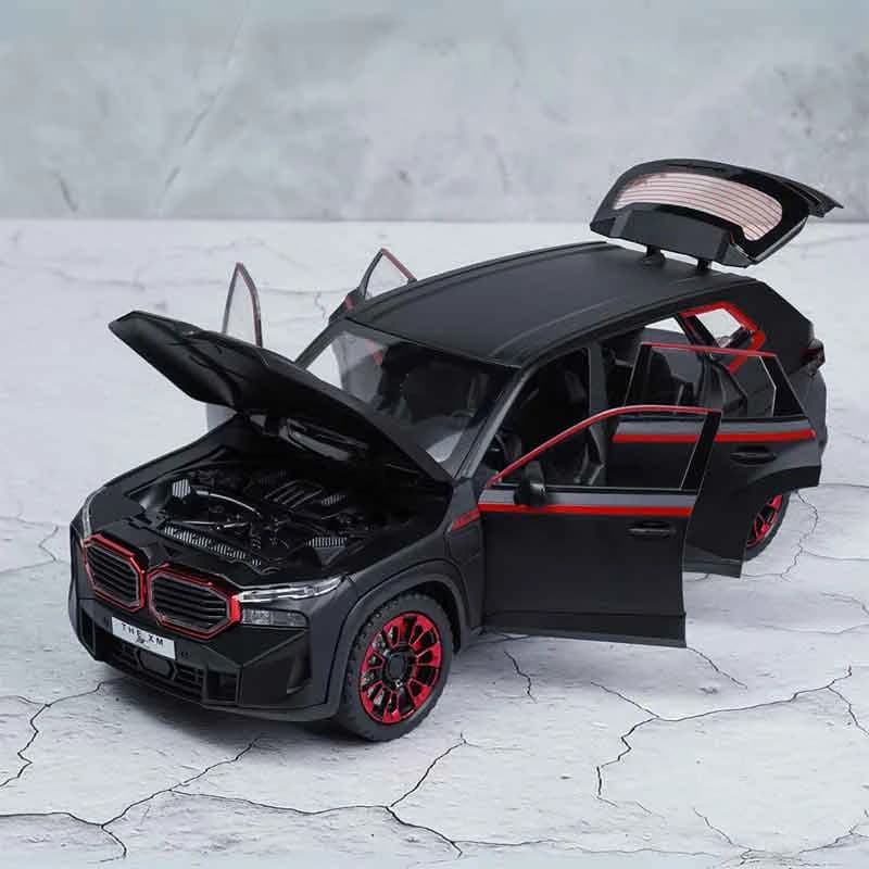 ماشین بازی چه ژی مدل BMW XM کد 2481 — تصویر ۴