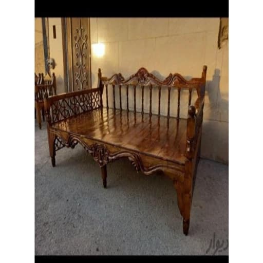 تخت سنتی مدل ثریا تاج منبت ابعاد2در1متر مبلمان فرنا مدل 1142296