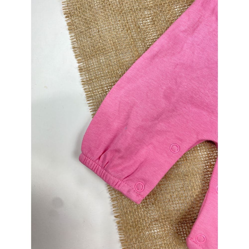 ایراد دار _ بیلر نوزادی دخترانه آستین تاپ طرح فیل بیلر مدل تاپ چین چینی صورتی رنگ – 0 تا 3 ماه — تصویر ۴