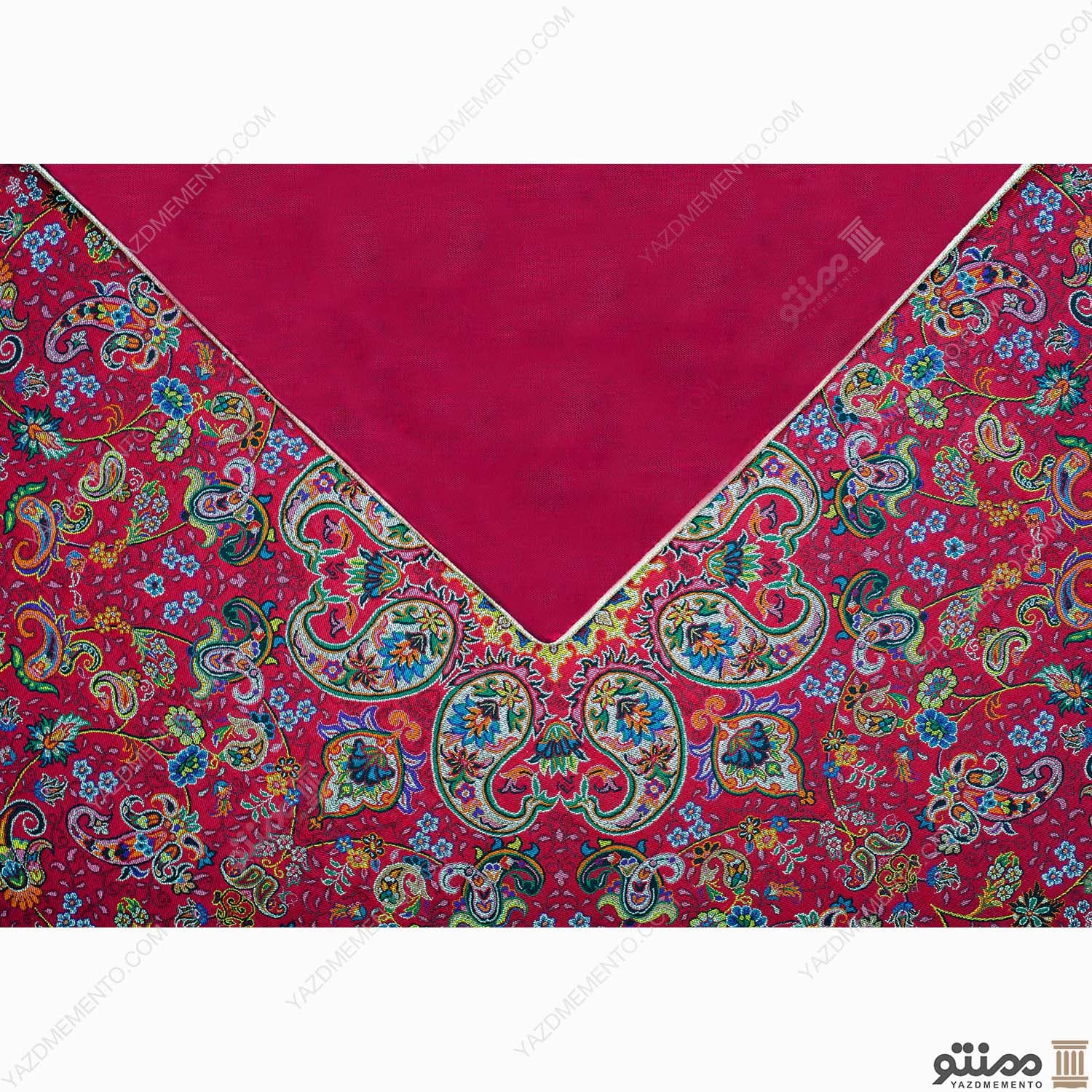رومیزی ترمه مربع طرح میترا رنگ قرمز — تصویر ۴