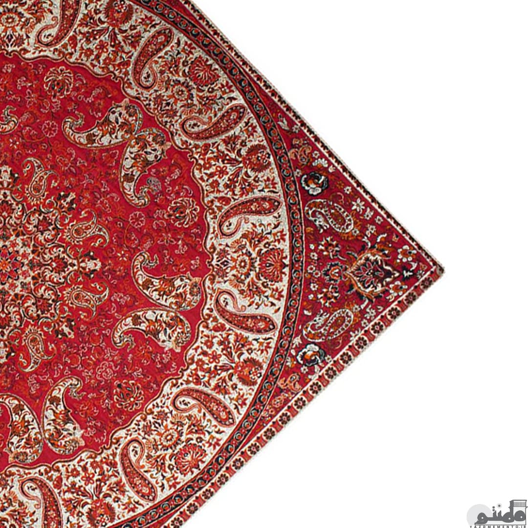 رومیزی مربع ترمه طرح شاهسوند رنگ قرمز — تصویر ۳