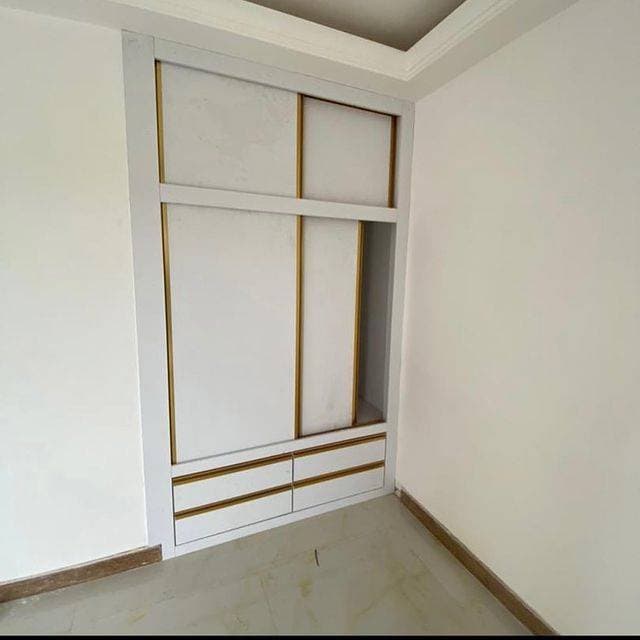 کمد دیواری ریلی ام دی اف ابزار خور و کد 028 — تصویر ۴
