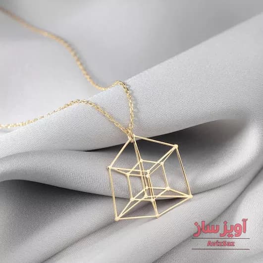 گردنبند مکعب 3 بعدی کد 100771