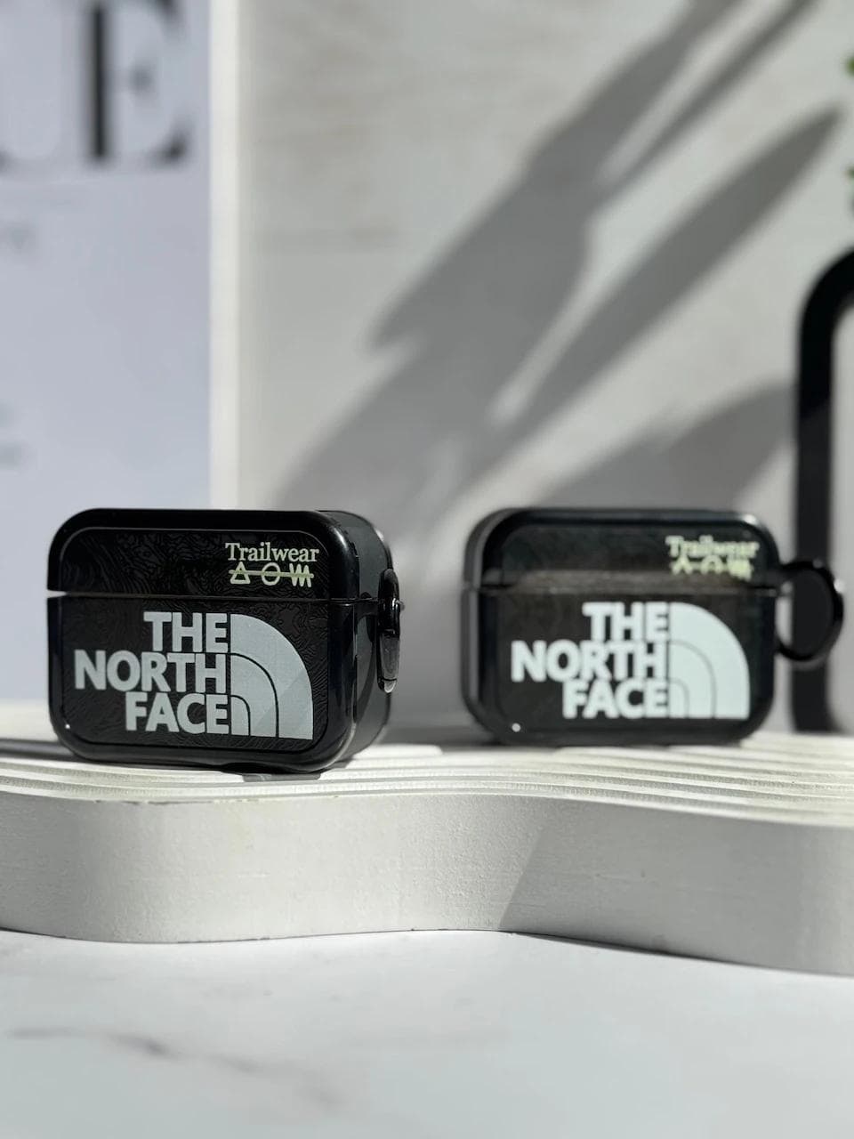 کاور ایرپاد Trailwear نورث فیس (کدa0226) مناسب برای airpods 4