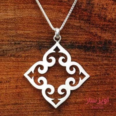 گردنبند قلب گل دار کد 100667