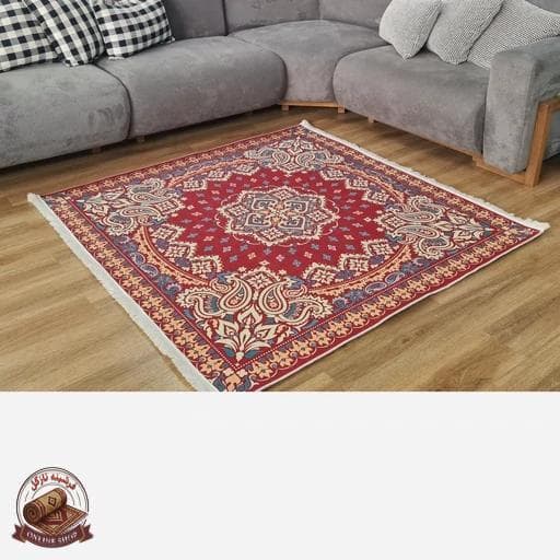 فرشینه مخمل مربعی استُپ دار ( اصلا سُر نمیخوره ) q117 — تصویر ۶