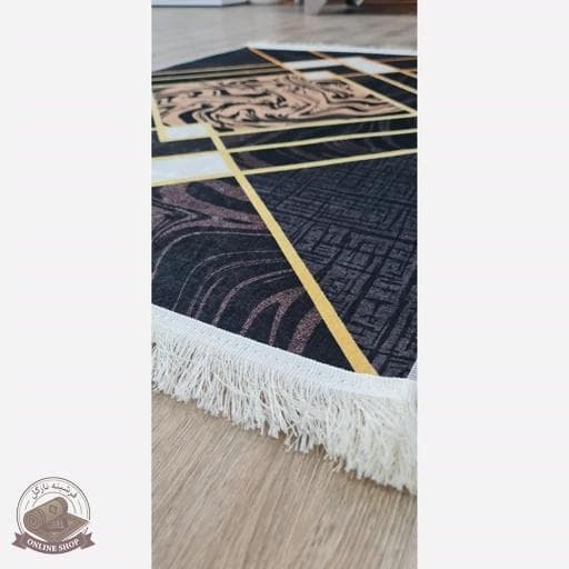 فرشینه مدرن مشکی طلایی رویه مخمل نررم | زیره استُپ دار (ضدلغزش) ابعاد مختلف h396 — تصویر ۳