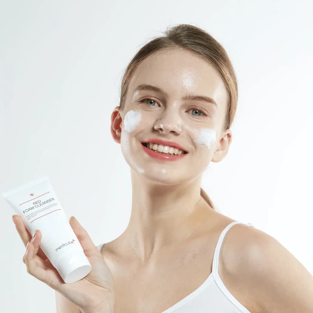 فوم شوینده سالیسیلیک اسید قرمز مدی کیوب 120ml کد 1585 — تصویر ۸