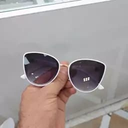 عینک آفتابی زنانه نگین دار مارک چنل یووی 400(رنگ مشکی ) — تصویر ۲