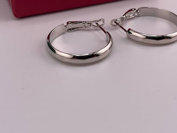 گوشواره ژوپینگ حلقه ای ساده و خاص — تصویر ۳