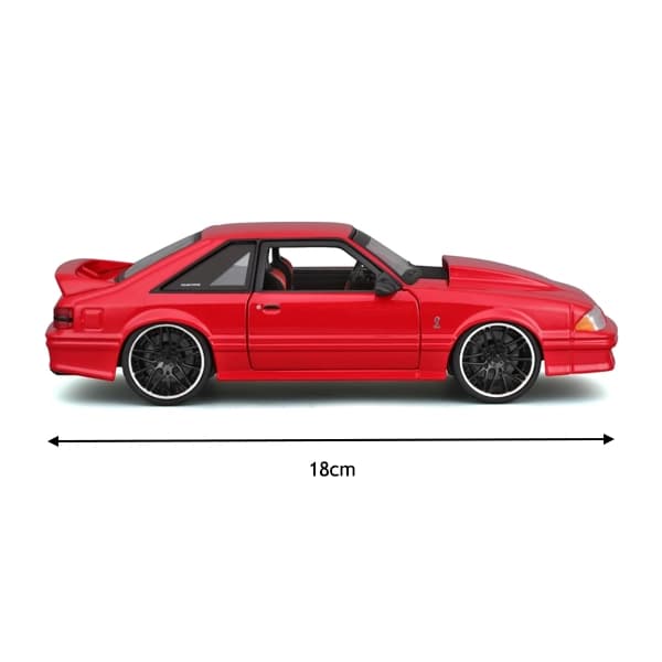ماشین فلزی 1:24 مایستو مدل 1993 Ford Mustang Svt Cobra قرمز — تصویر ۲