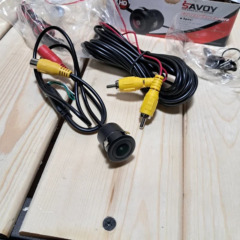 دوربین دنده عقب ساووی مدل SV-101 دو حالته روپلاکی و رو سپری — تصویر ۳
