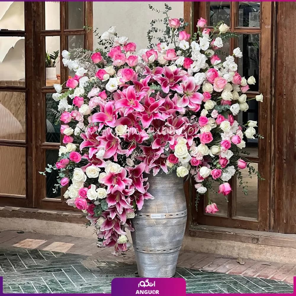 جام گل زمزمه عشق با گلهای لیلیوم و رز