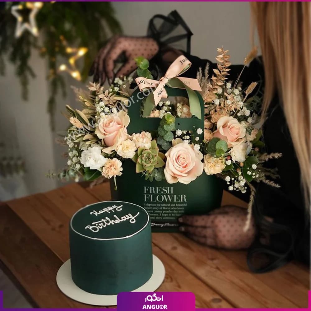 باکس گل و کیک چیمن