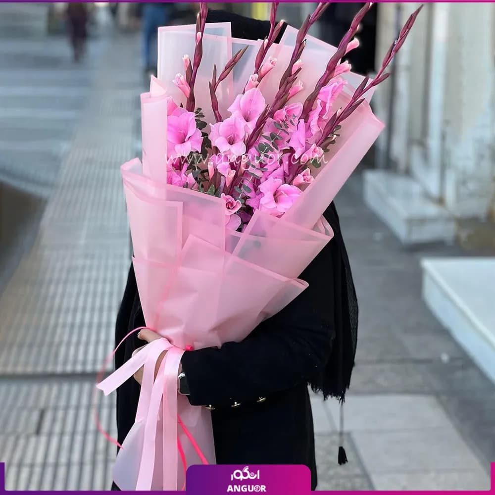 دسته گل گلایول صورتی