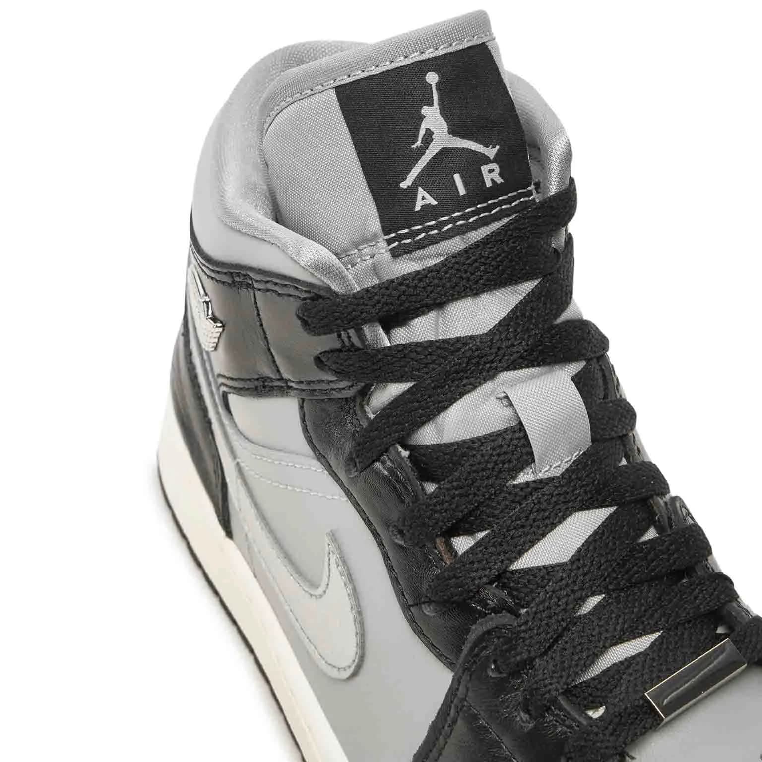 کتونی Nike مدل Air Jordan 1 Mid SE – FB9892-002 — تصویر ۵