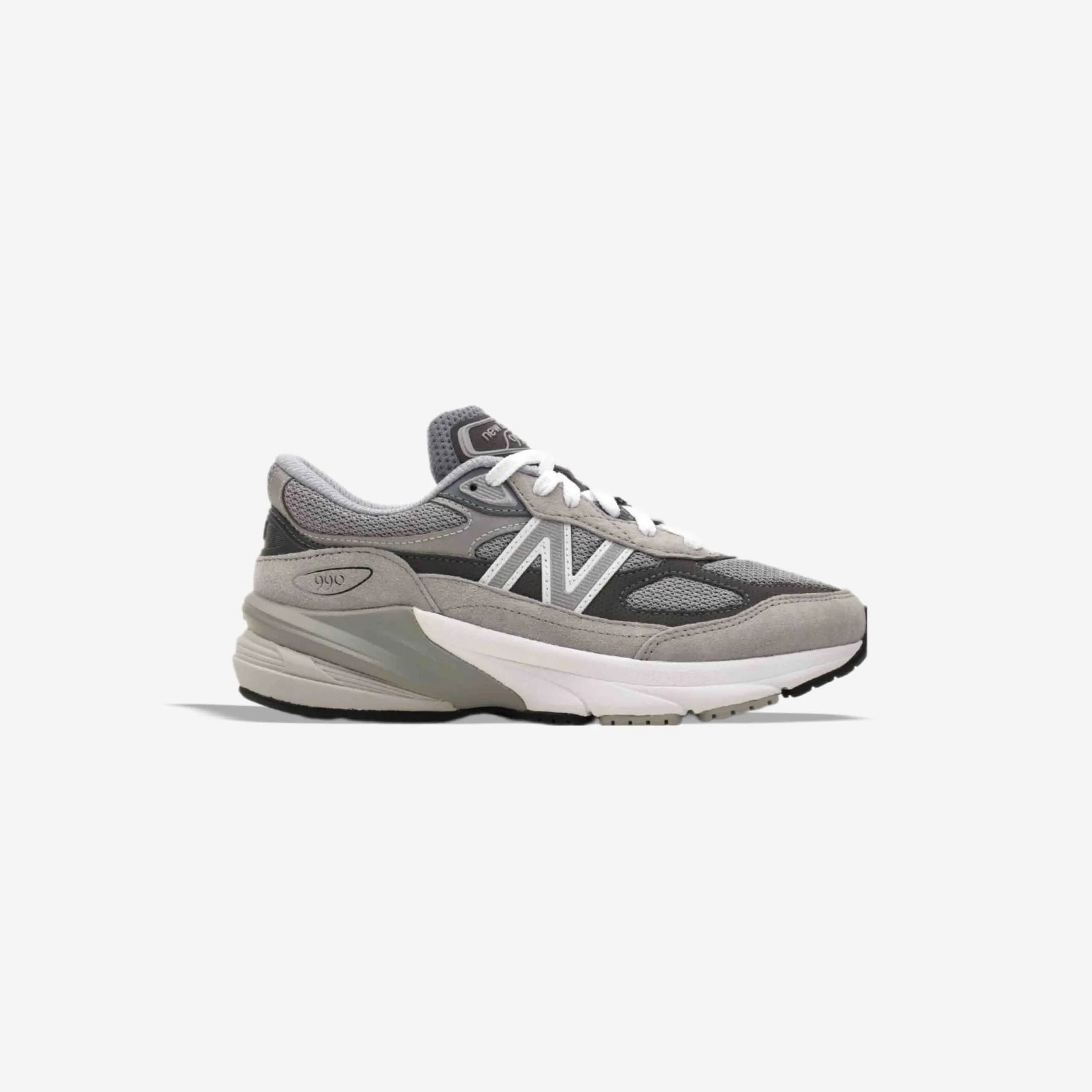 کتونی New Balance مدل 990 V 6 – GC990GL6