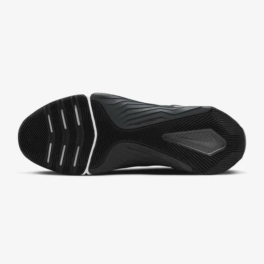 کفش کراسفیت Nike مدل Metcon 8 Flyease – DO9388-001 — تصویر ۳
