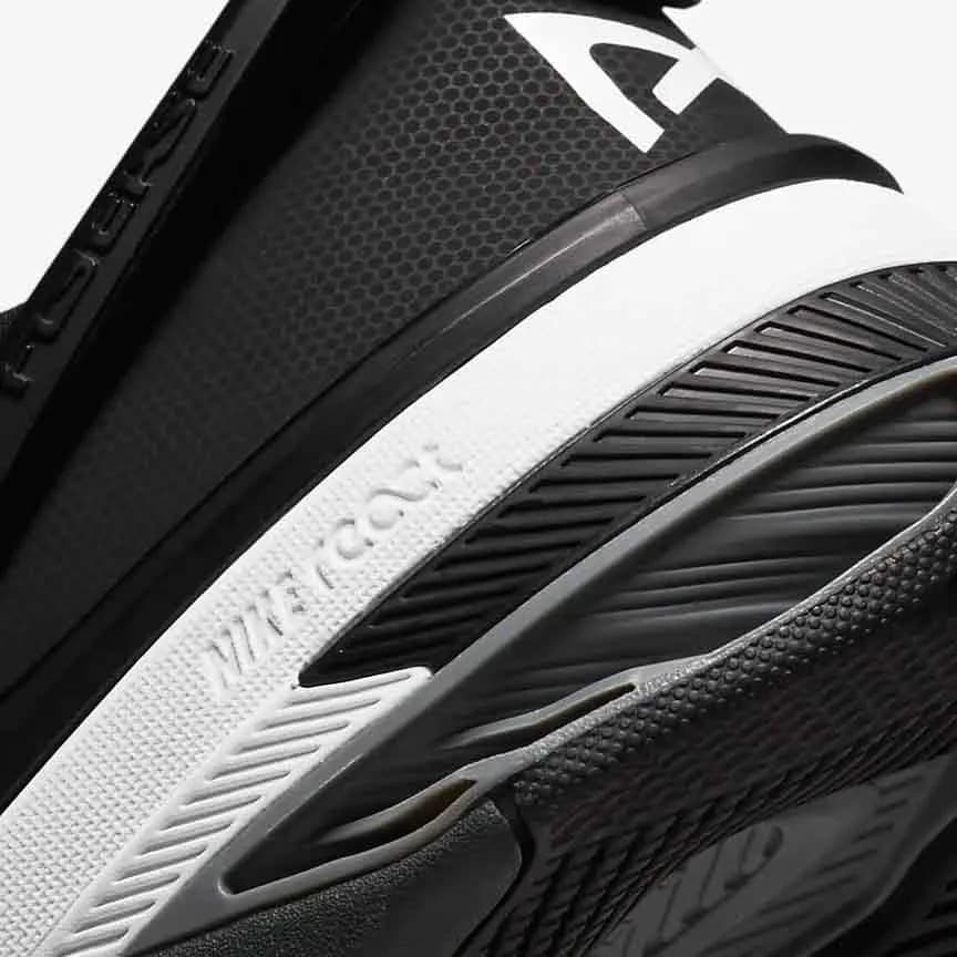 کفش کراسفیت Nike مدل Metcon 8 Flyease – DO9388-001 — تصویر ۵