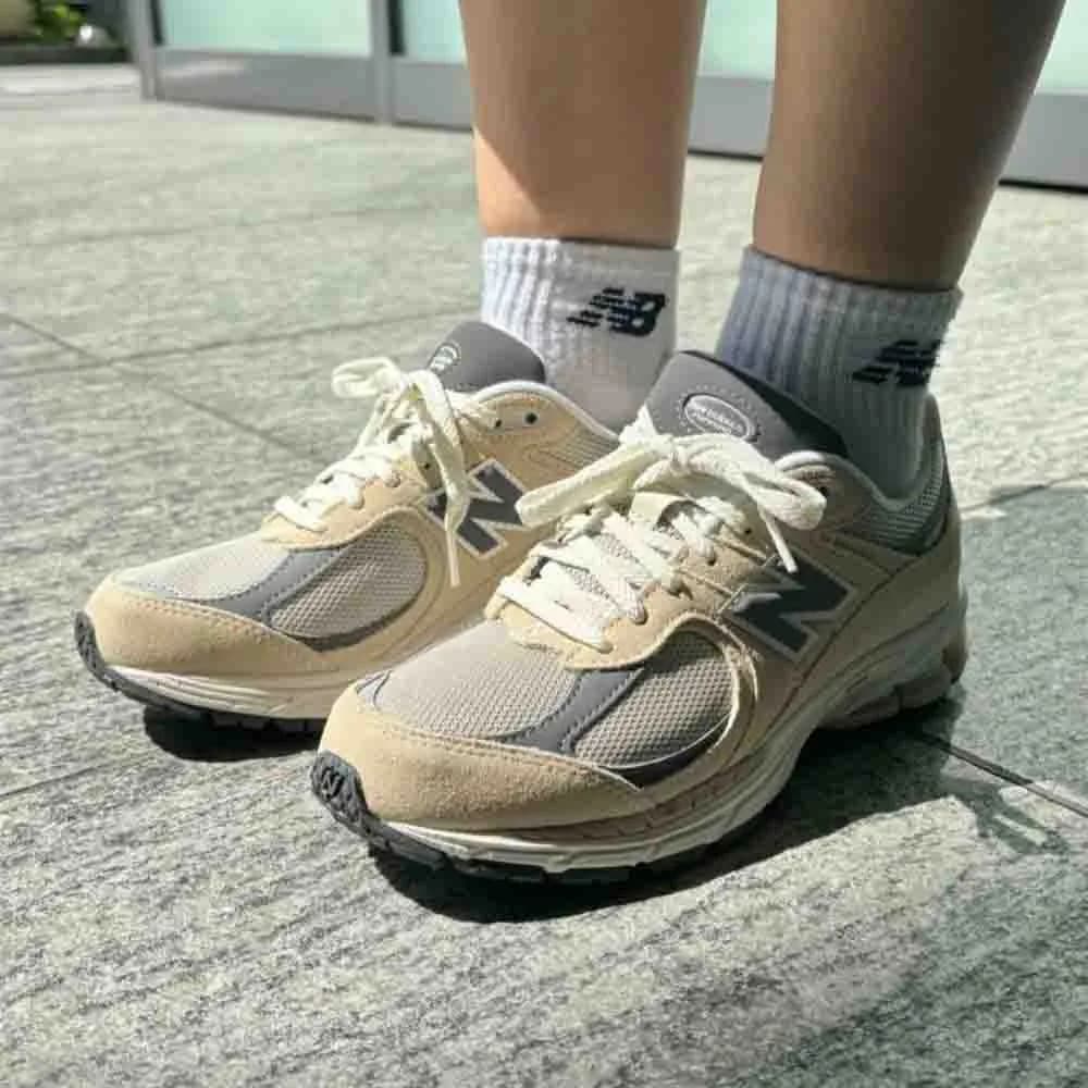 کتونی New Balance مدل 2002R – M2002RFA — تصویر ۷