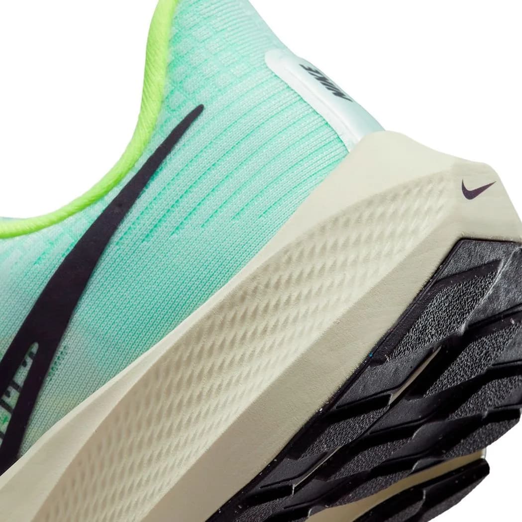 کفش دویدن Nike مدل Air Zoom Pegasus 39 – DH4072-301 — تصویر ۸