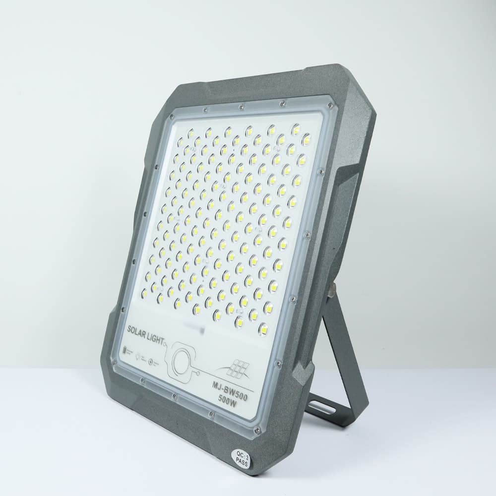 پروژکتوری خورشیدی 200 وات، برند Newsky، مدل MJ-BW200C — تصویر ۶