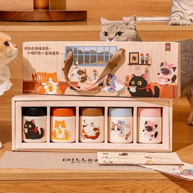 پک فلاسک ۵ عددی DILLER طرح Cats | تراول ماگ مینی استیل ۳۱۶ اورجینال — تصویر ۴