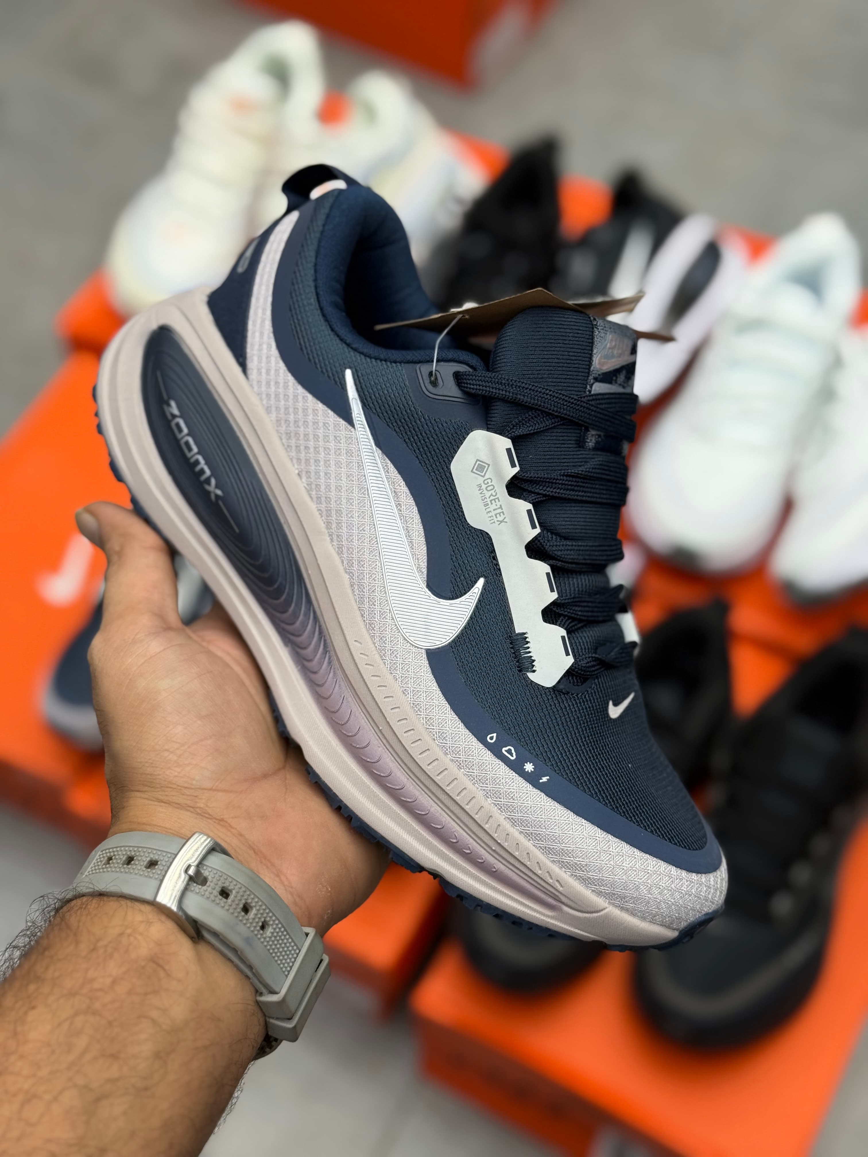 نایک وومرو پلاس مردانه مسترکوالیتی ویتنام | Nike Vomero Plus — تصویر ۷