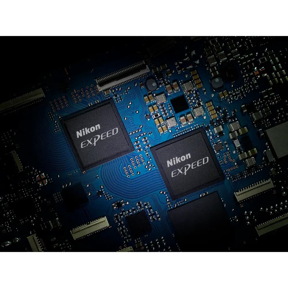 دوربین بدون آینه نیکون Z6 II (فقط بدنه) — تصویر ۲