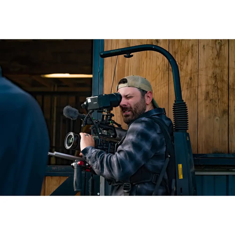 دوربین فیلمبرداری سونی Sony PXW-FX9 XDCAM 6K فقط بدنه — تصویر ۳