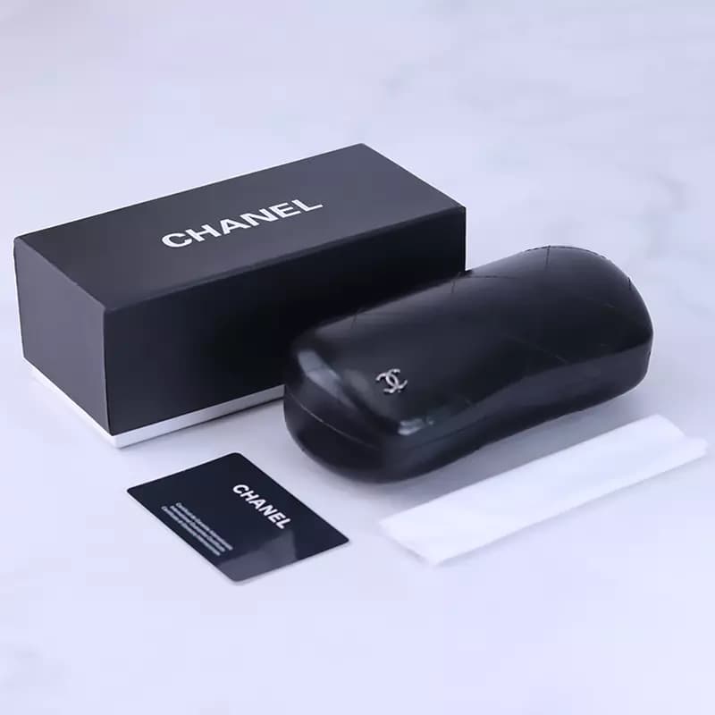 عینک آفتابی زنانه شنل فریم مربع قهوه ای استیت 3443/2 — تصویر ۵