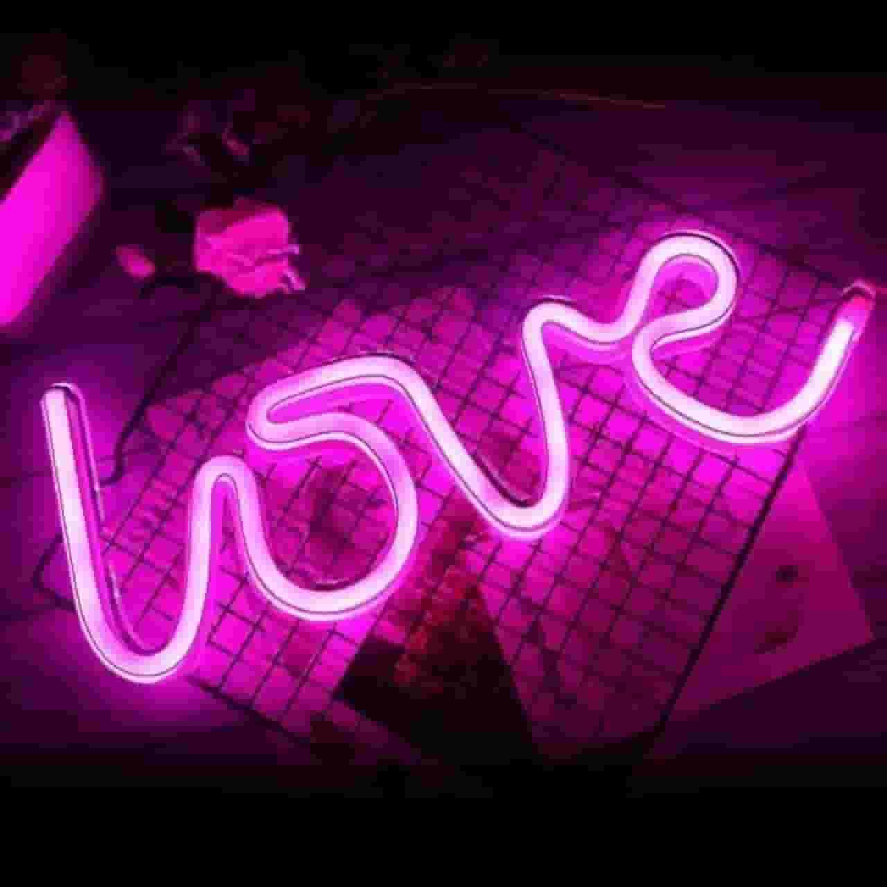 تابلو نئون طرح LOVE پیوسته