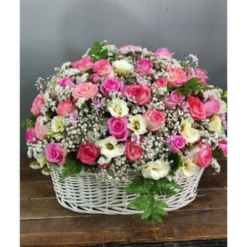 سبد گل با رز 6330