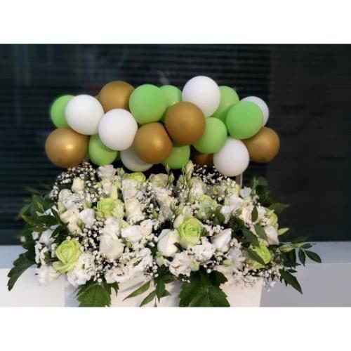 باکس گل رز برای تبریک افتتاحیه 6300
