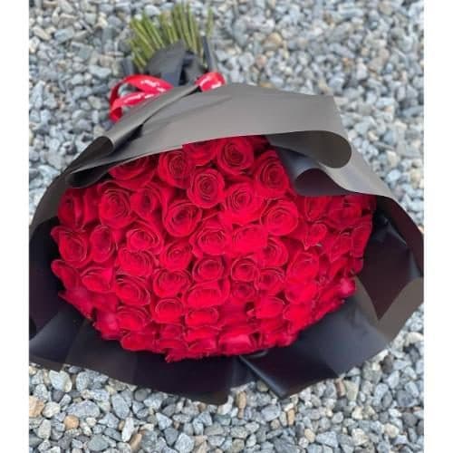 دسته گل رز قرمز شاخه بلند 6282