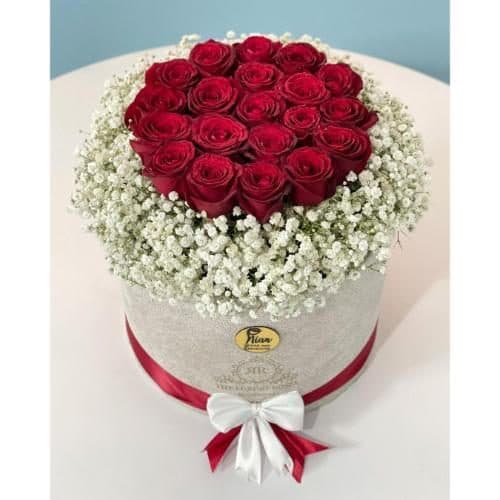 باکس گل رز تولد برای رئیس 6110