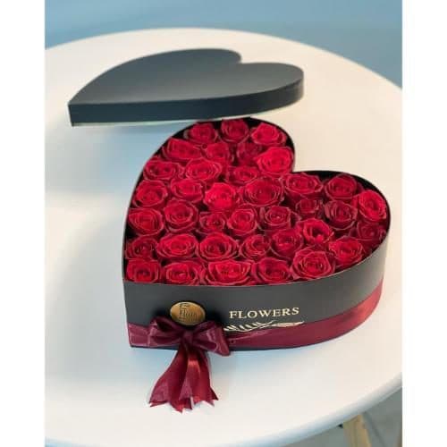 باکس گل رز تولد برای عروس 6100