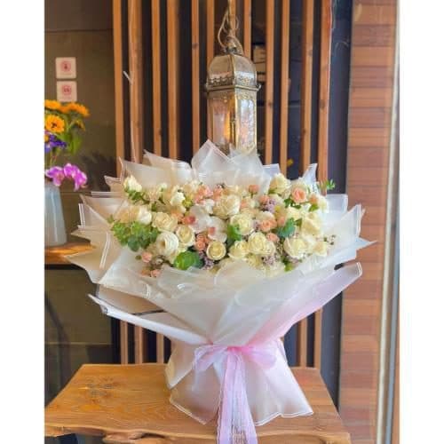 دسته گل رز برای روز دانشجو برای دخترم 6026