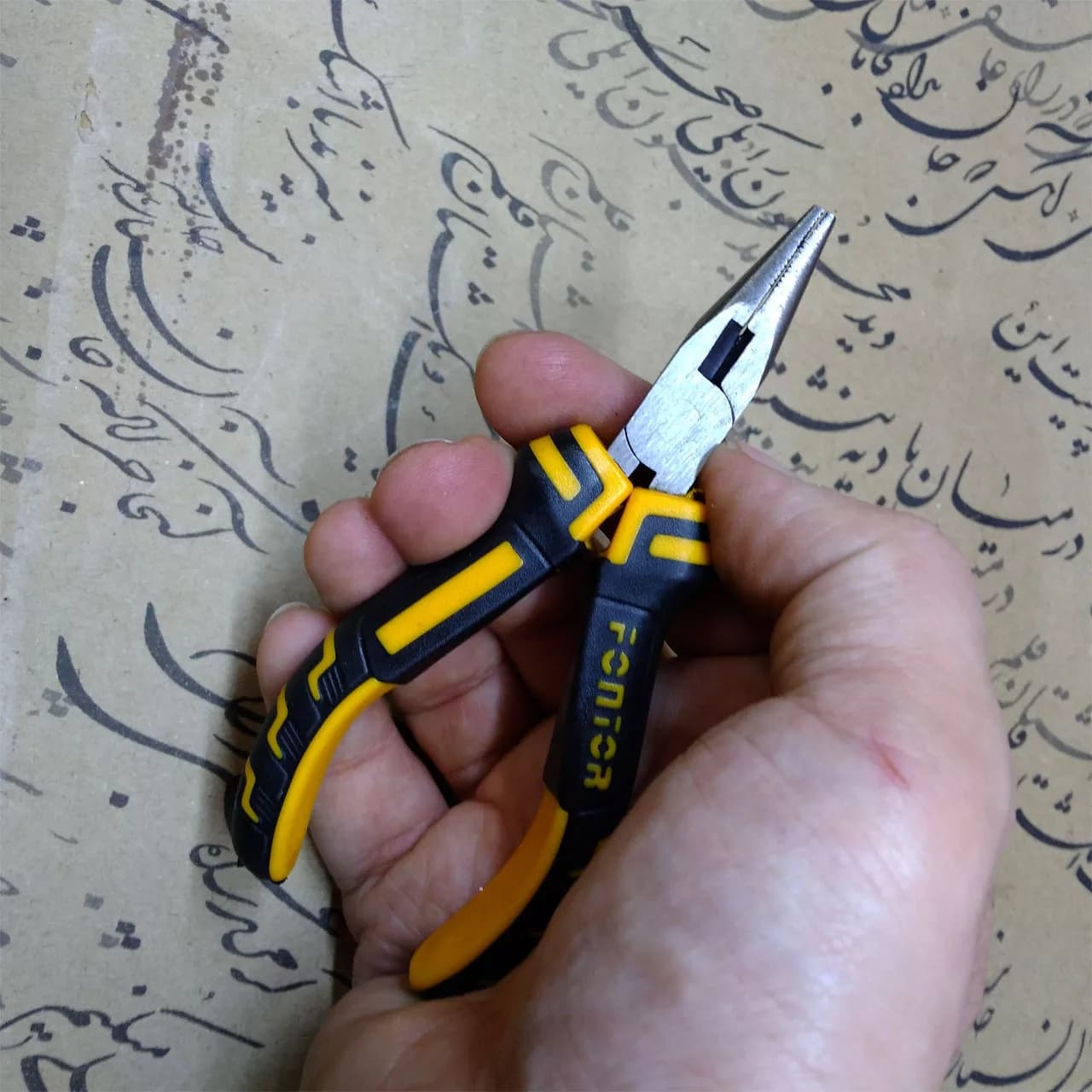 انبر دم باریک فونتور مدل Mini.11mm سایز 4.5 اینچ — تصویر ۲