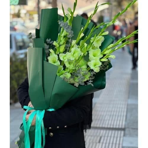 گل فروشی محدوده درمانگاه در شرق تهران t4019