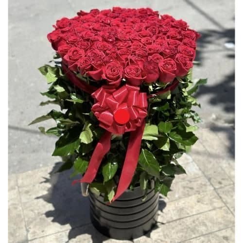گل فروشی محدوده درمانگاه مرکزی فرهنگیان در تهران t3963