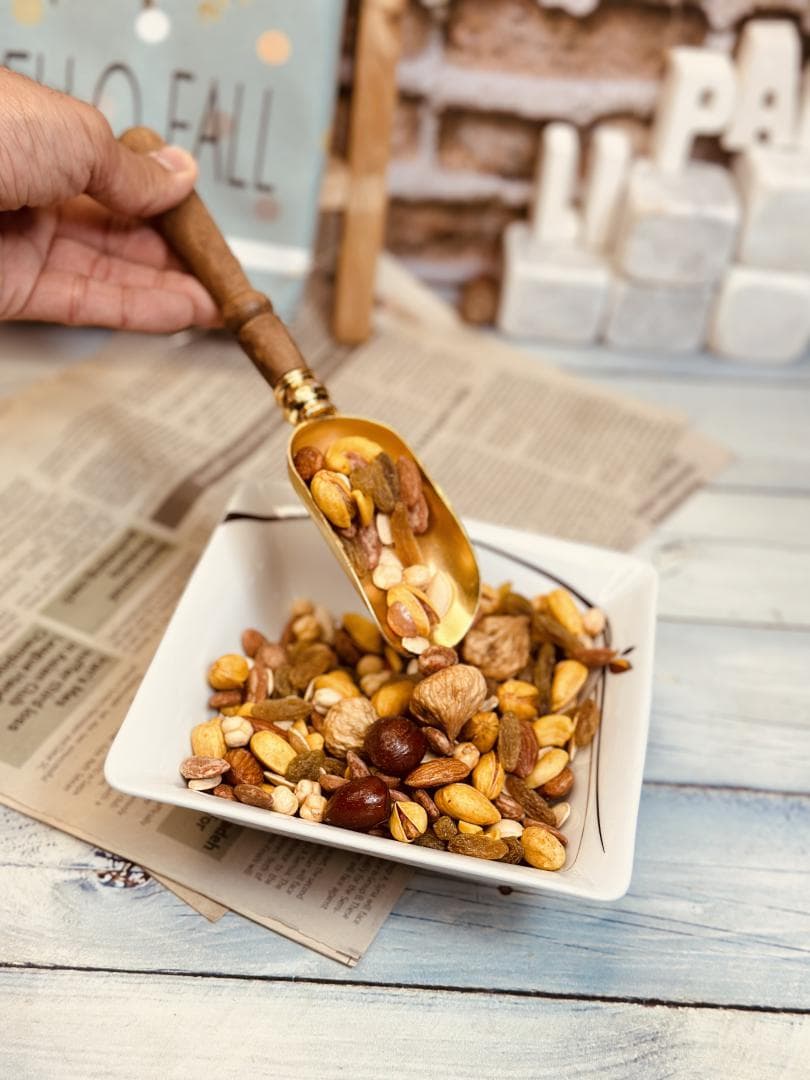 قاشق اجیل دسته چوبی کد 8136 — تصویر ۲