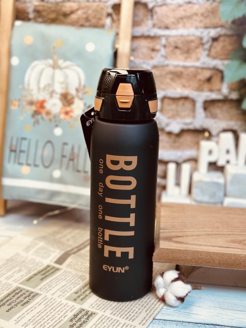 قمقمه باشگاهی BOTTLE برند ایون EYUN کد 5910 — تصویر ۳