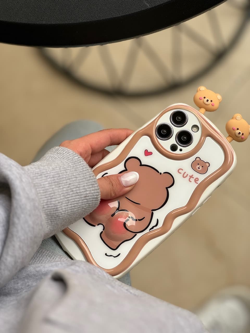 قاب آیفون Bear باسن برجسته