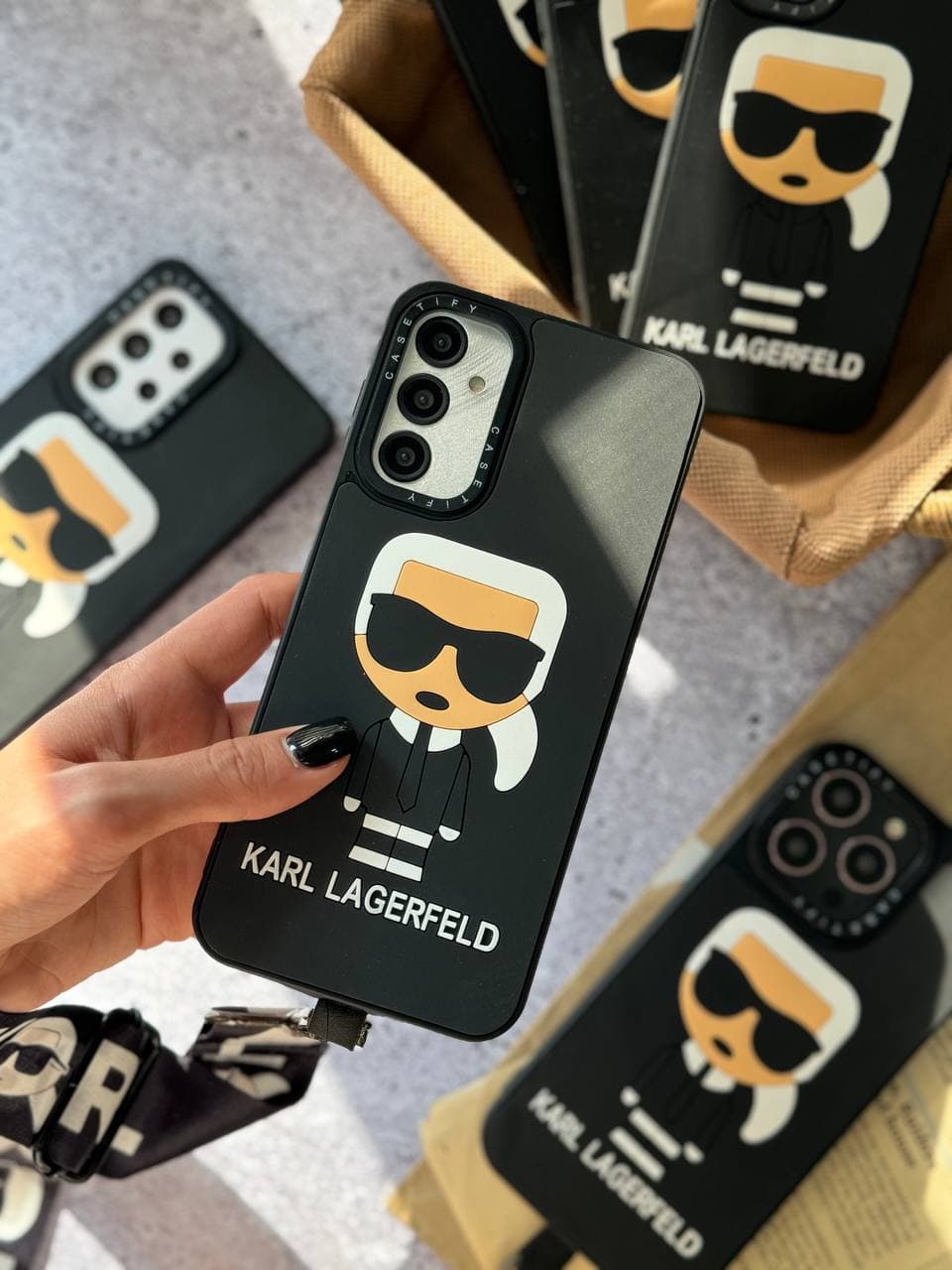 قاب کارل Karl Lagerfeld (آیفون سامسونگ شیائومی) — تصویر ۳