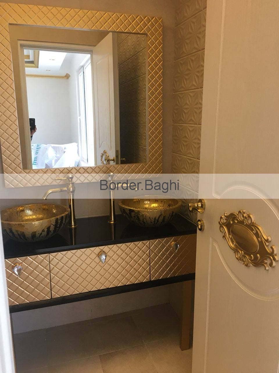 کابین روشویی مدل الماس مشکی طلایی
