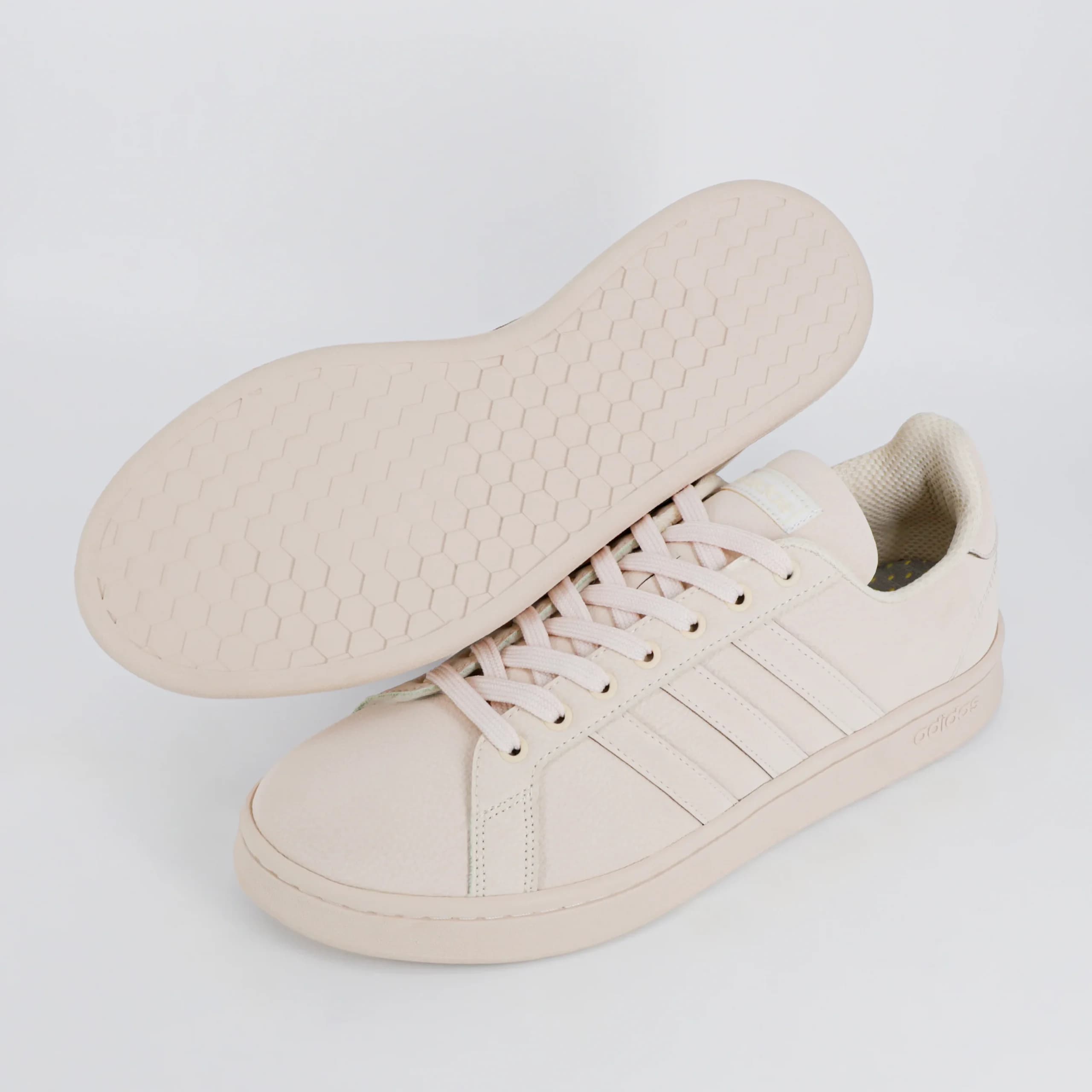 کتونی آدیداس گرند کورت ADIDAS GRAND COURT مردانه کرم کد 2265 — تصویر ۲