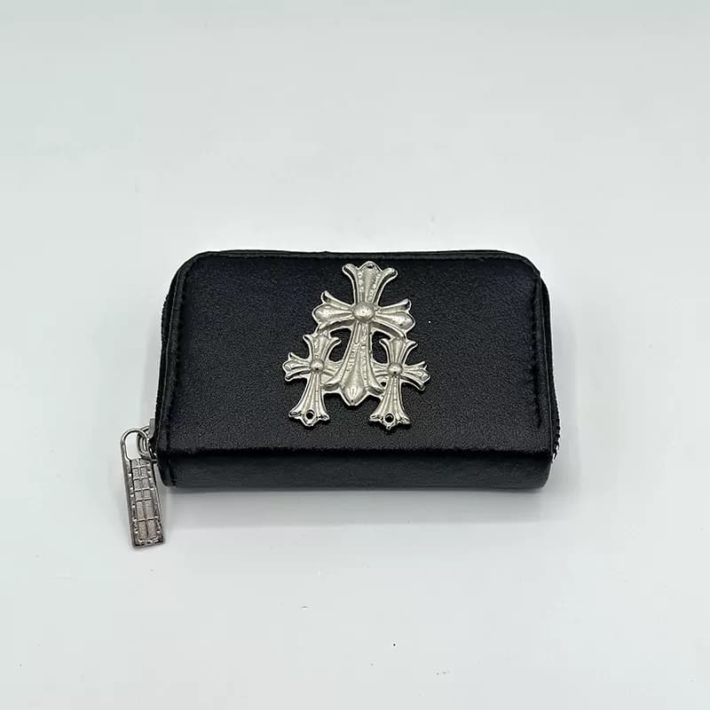 جاکارتی کروم هارتز چرمی پر صلیب (Chrome Hearts)