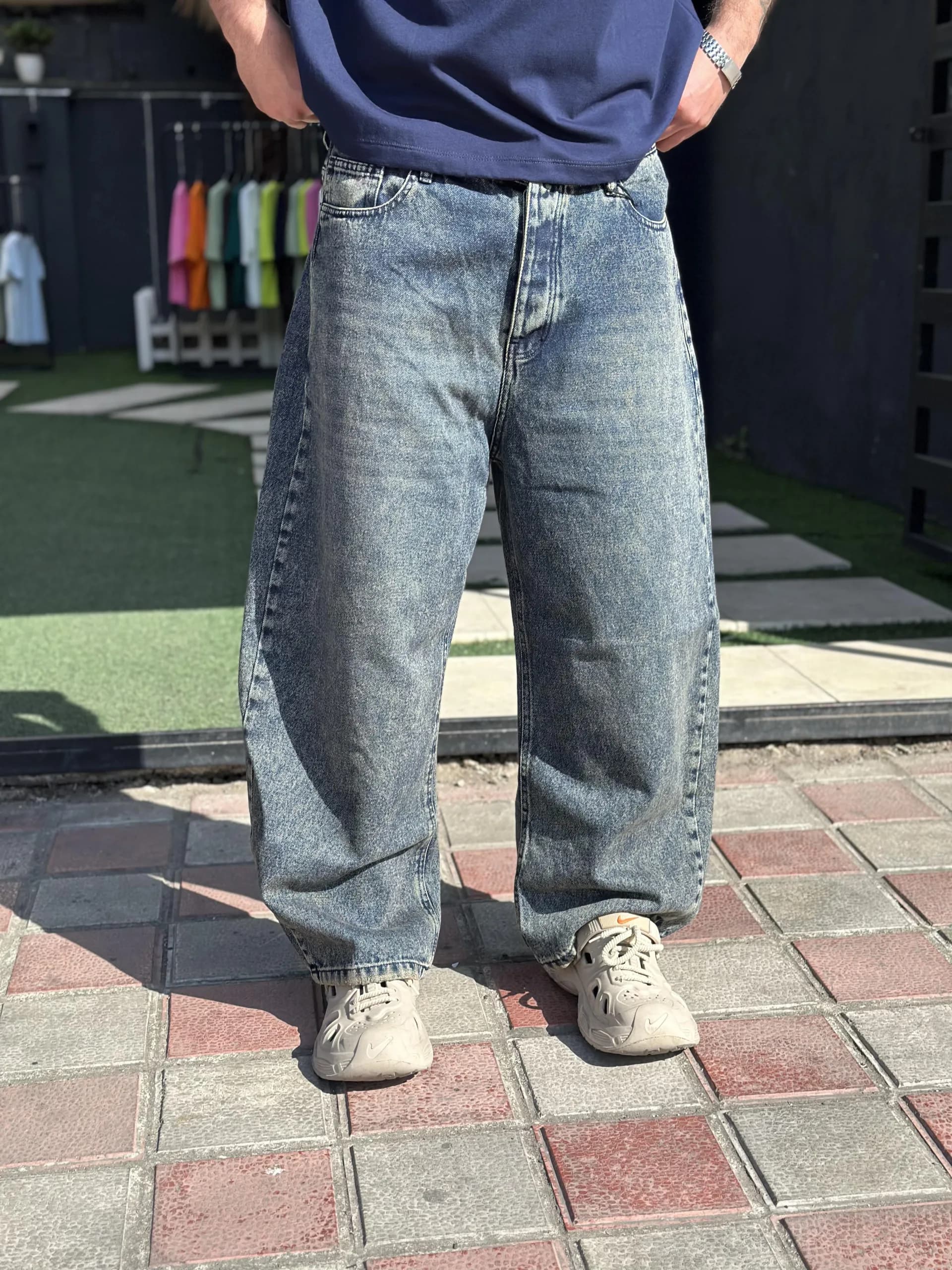 بالونی آبی 38 — تصویر ۵