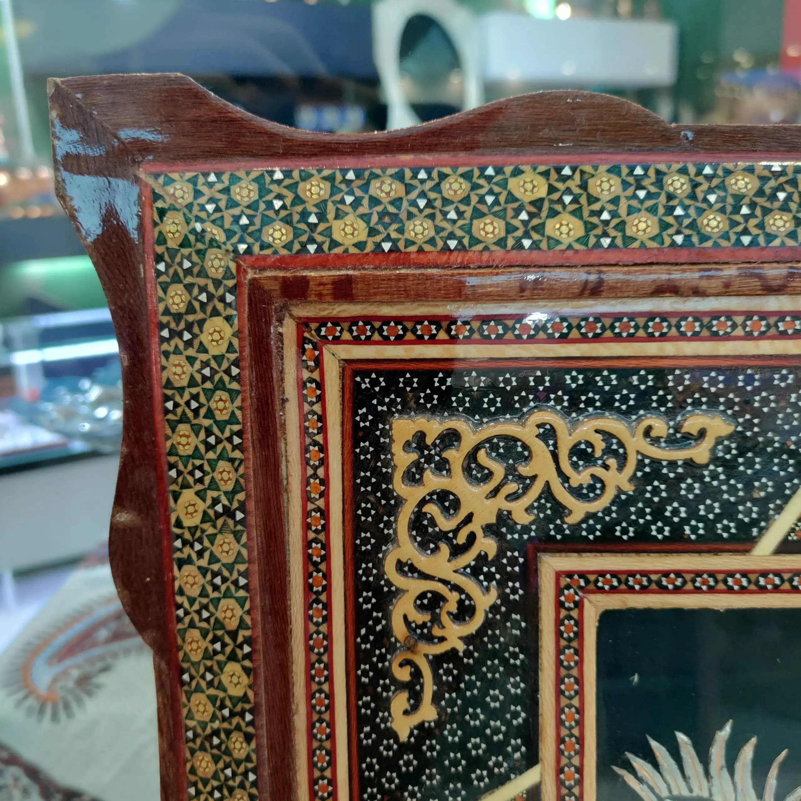 تابلو وان یکاد خاتم کاری و قلم زنی بی نظیر — تصویر ۳